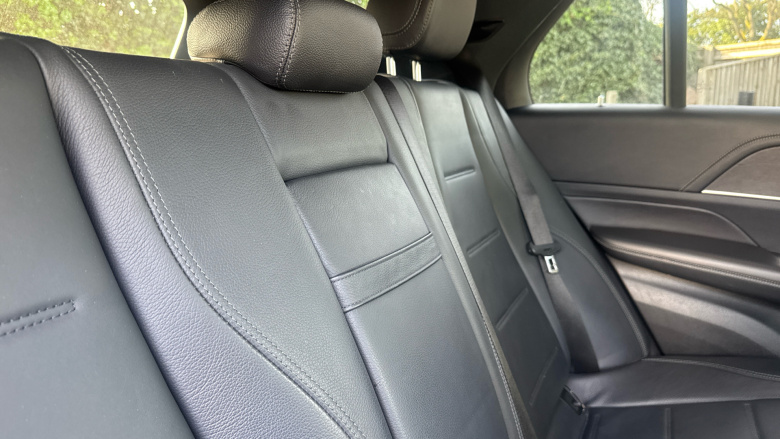 Mercedes-Benz GLE 300d 4Matic AMG Line 5dr 9G-Tronic Diesel Estate